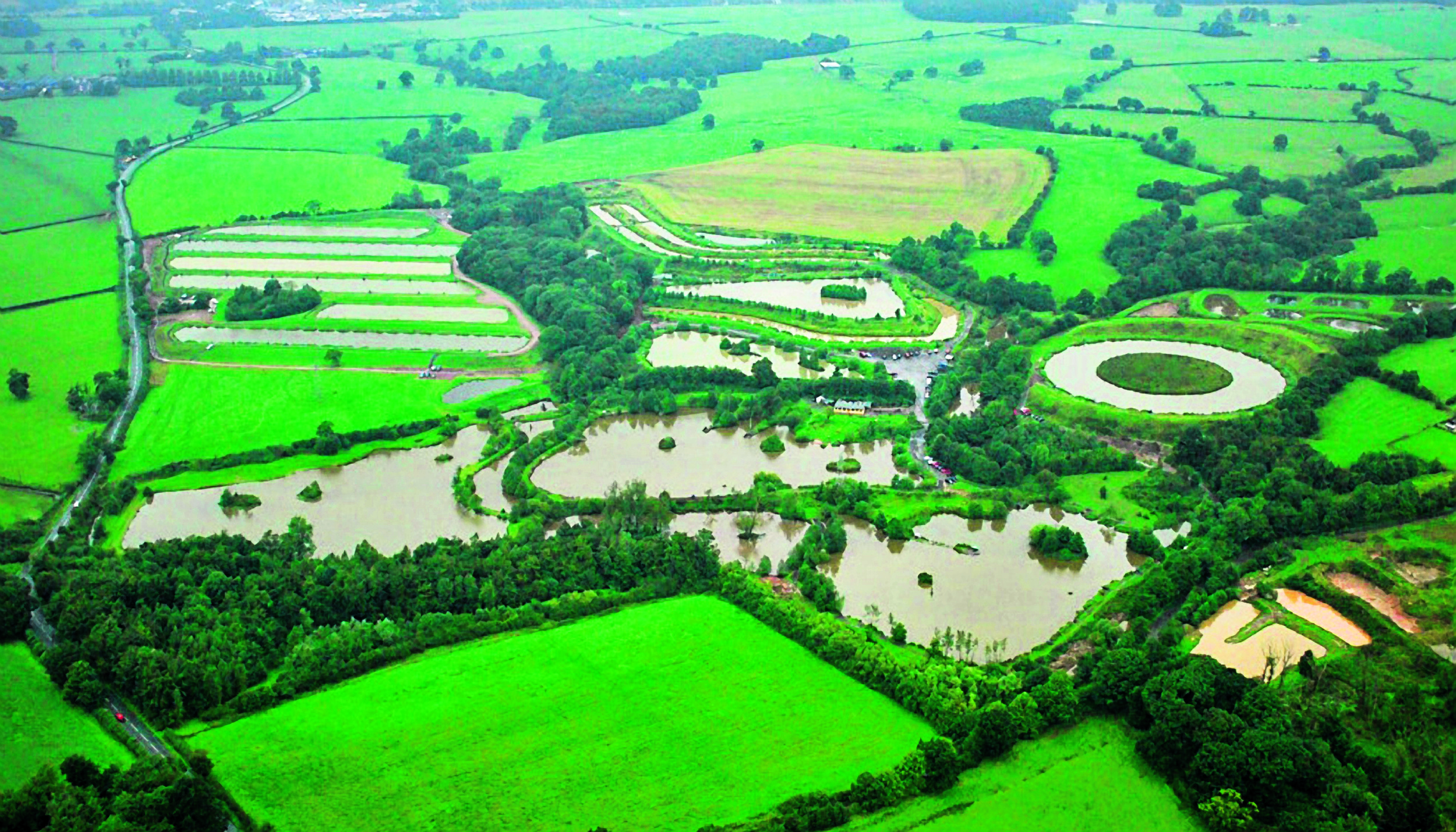 Overview of the fishing lakes at Cudmore fisheries